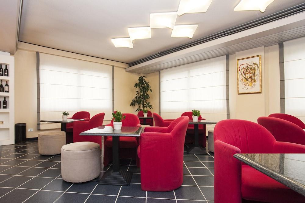 Best Western Hotel Residence Italia Quartu Sant'Elena Exterior photo
