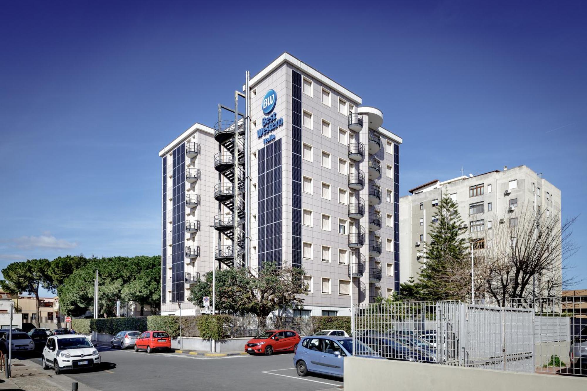 Best Western Hotel Residence Italia Quartu Sant'Elena Exterior photo