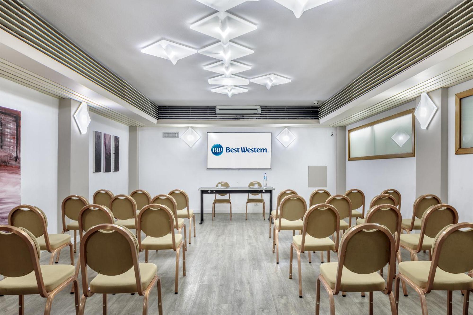 Best Western Hotel Residence Italia Quartu Sant'Elena Exterior photo